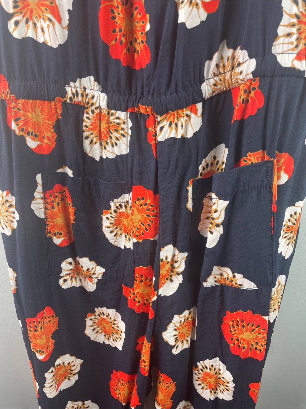 Loft Navy Floral Jumpsuit with Adjustable Straps Size M - Picture 8 of 9